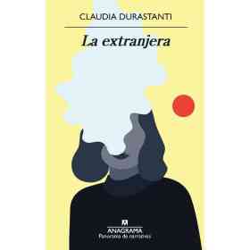 La Extranjera