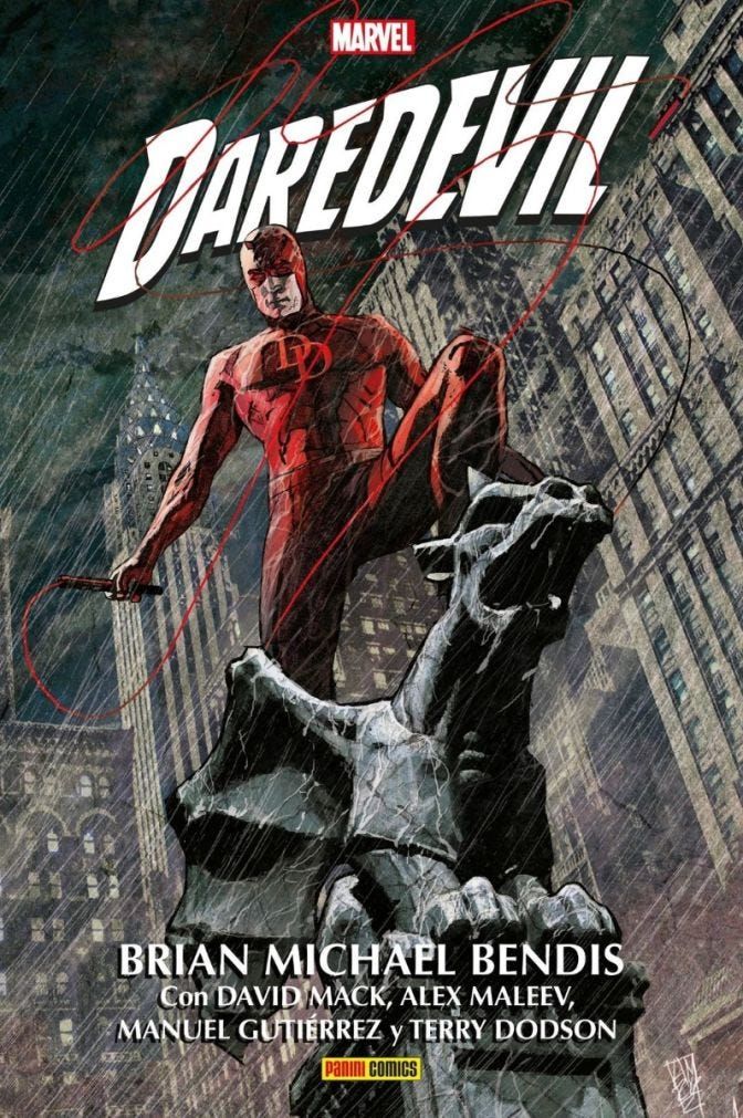 DAREDEVIL DE BRIAN MICHAEL BENDIS Y ALEX MALEEV 01 (MARVEL OMNIBUS)