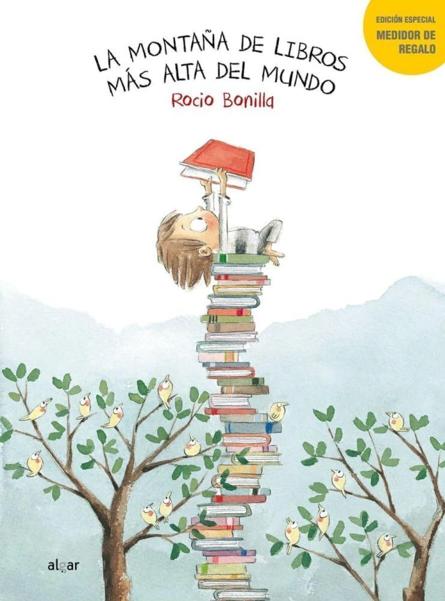 La Montaña De Libros Mas Alta Del Mundo